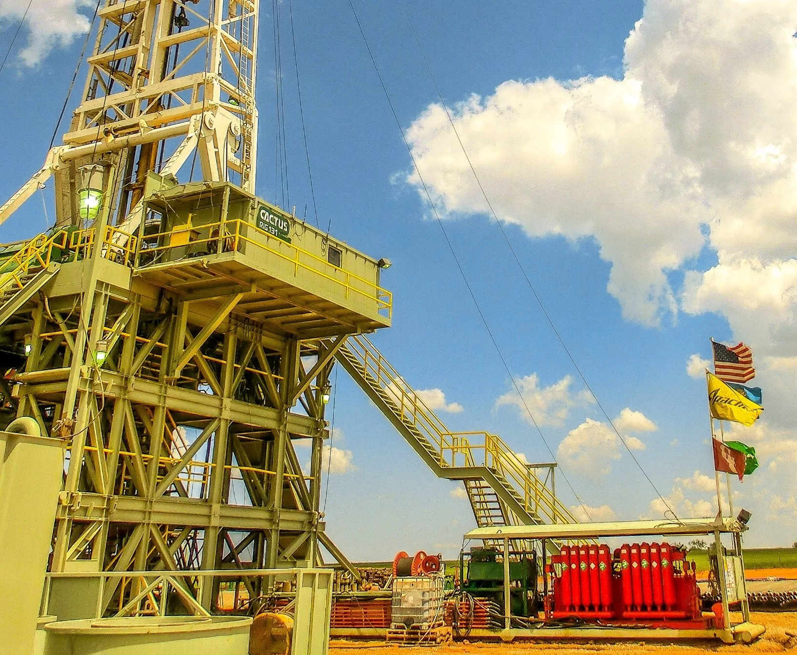 bi-fuel diesel generator oil and gas fracking